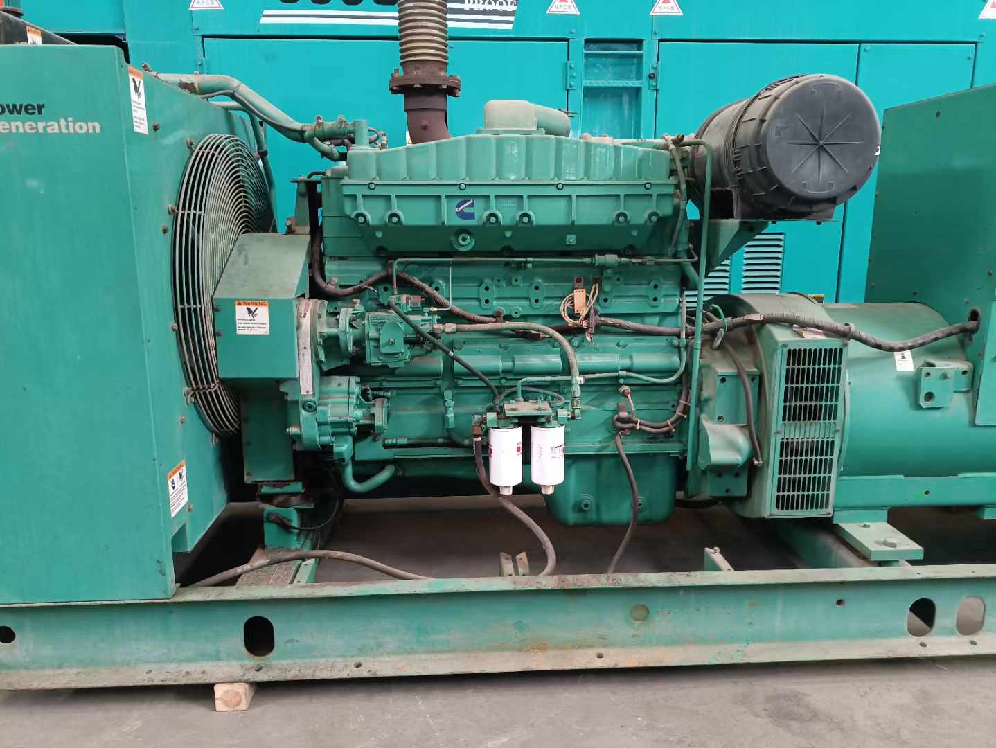 潮阳过载会对 600kW 柴油发电机组造成哪些损害？