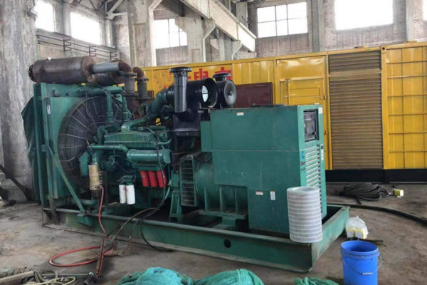 潮阳发电机组的空气滤清器应该如何保养？