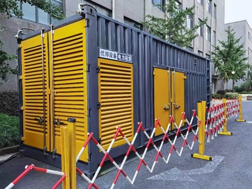 潮阳如何使用转速表检查发动机的转速？