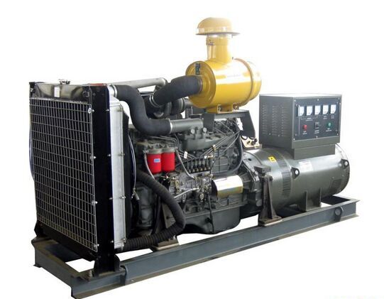 潮阳汽油发电机组冬季保养时，燃油系统需要注意什么？