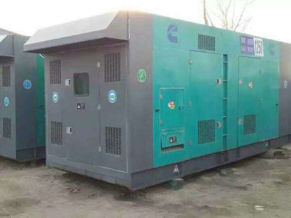 潮阳合同中关于工期延误的责任如何界定和处理？